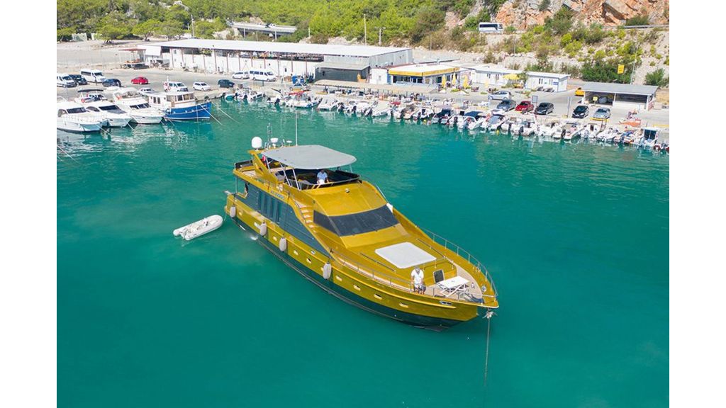gökbörü motor yacht (401)
