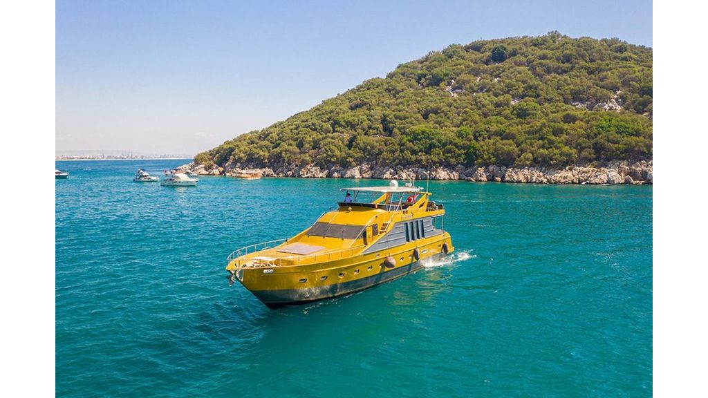 gökbörü motor yacht (404) master