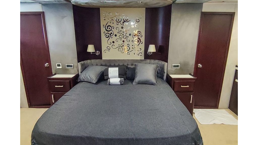 gökbörü motor yacht (420)