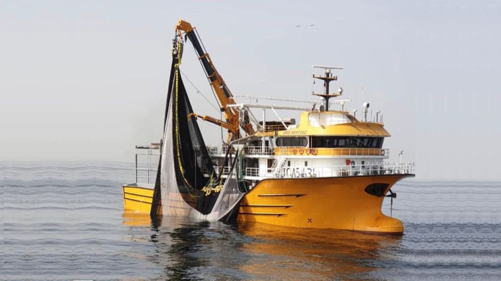40M Fishing Vessel - Luxury Yacht Charter in Turkey