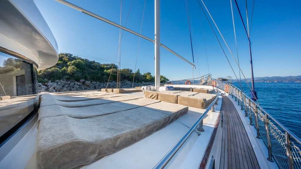 Holiday 5 (729) master