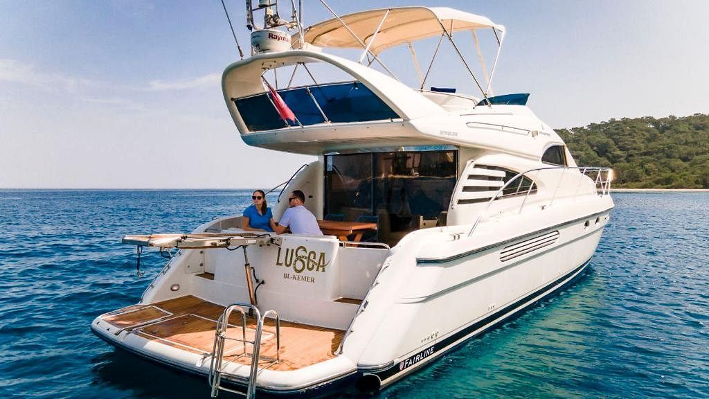 Lusca Motor Yacht (02)