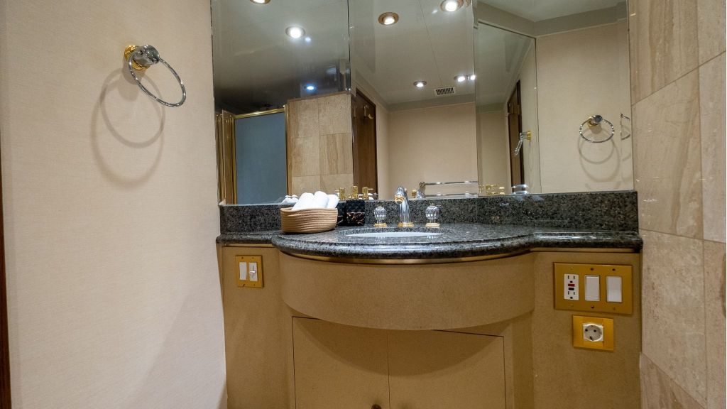 Mary Motor Yacht (45)