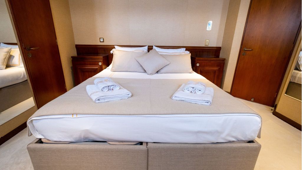 Mary Motor Yacht (48)