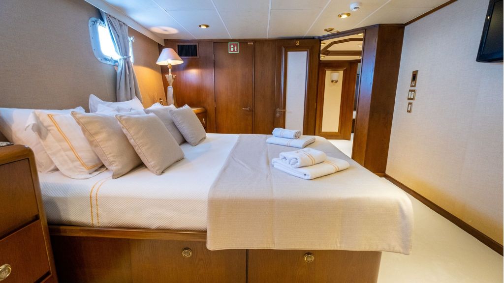 Mary Motor Yacht (55)