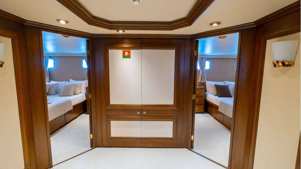 Mary Motor Yacht (57)