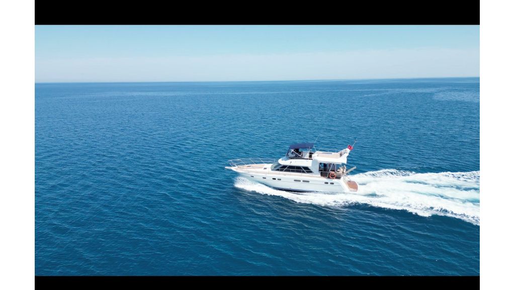 Searena Motor Yacht (01)