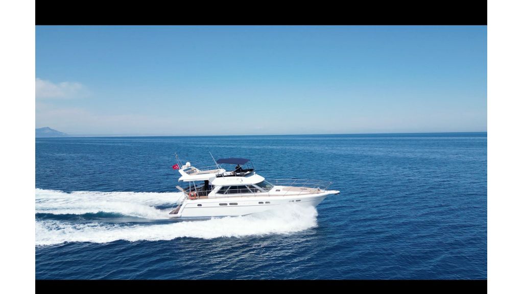 Searena Motor Yacht (06)