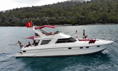 Uranos Motor Yacht (002) master
