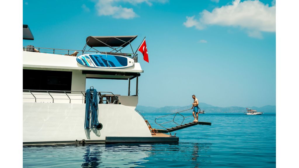 Oggusto Trawler (529)