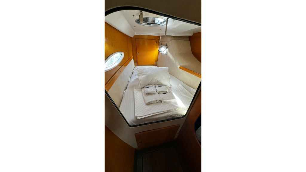 Fountaine Pajot 40 Catamaran (006)