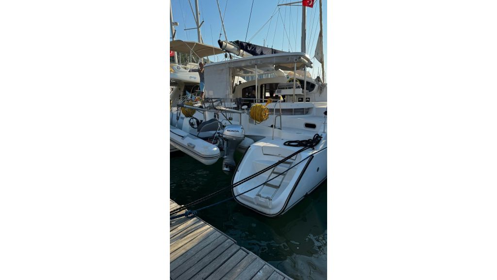 Fountaine Pajot 40 Catamaran (025)