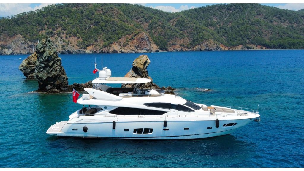 Sunseeker 80 gocek daily charter (0001) master