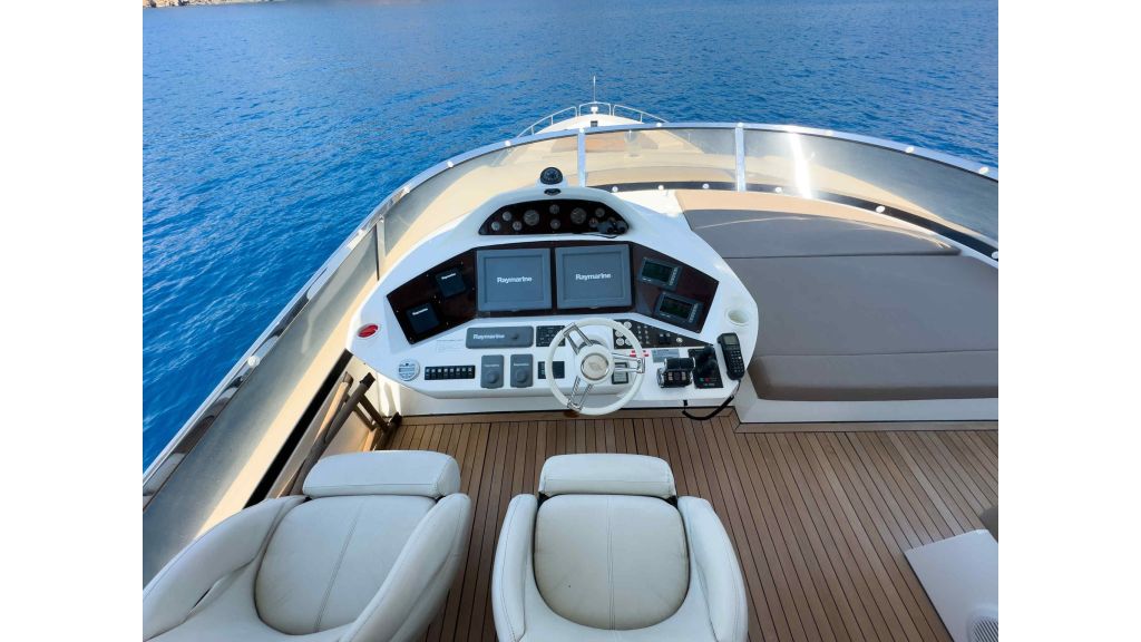 Sunseeker 80 gocek daily charter (002)