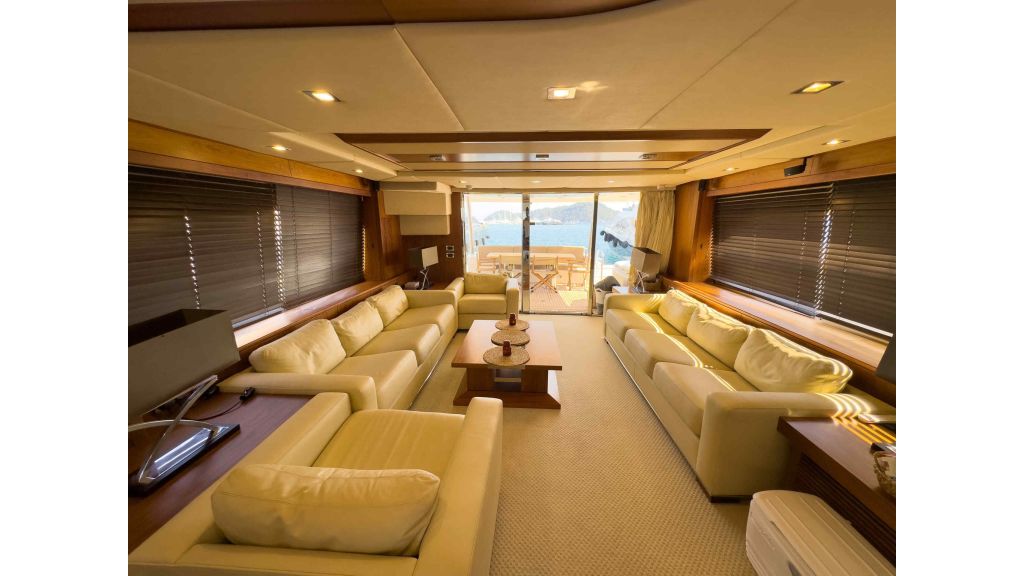 Sunseeker 80 gocek daily charter (004)