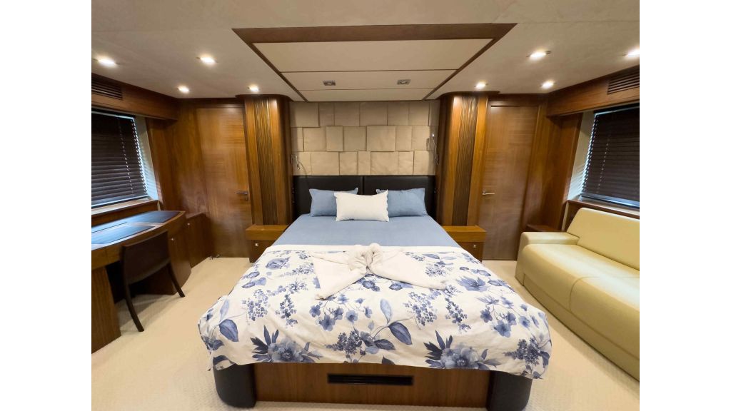 Sunseeker 80 gocek daily charter (008)