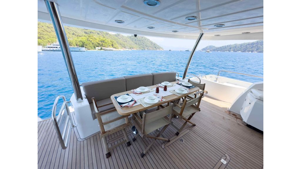 Sunseeker 80 gocek daily charter (016)