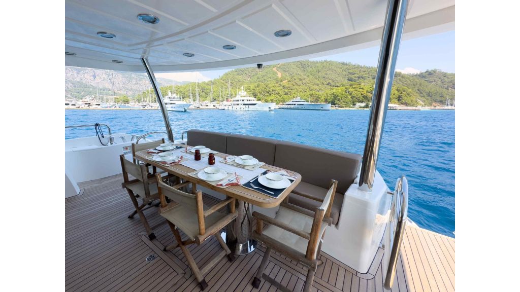 Sunseeker 80 gocek daily charter (017)