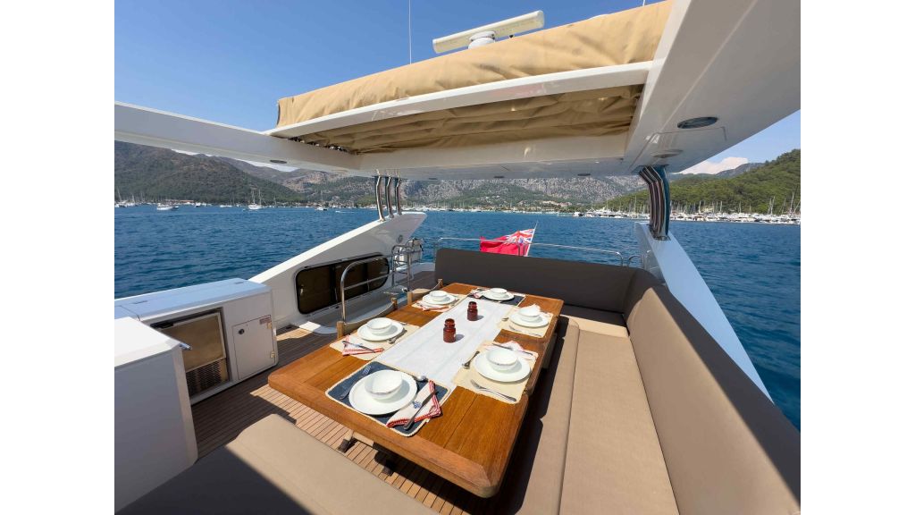 Sunseeker 80 gocek daily charter (020)