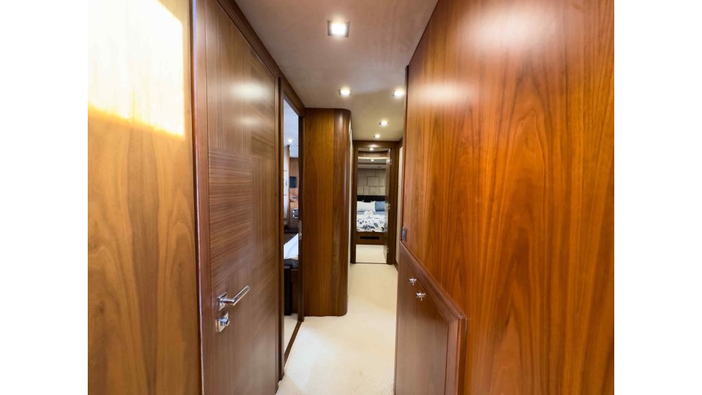 Sunseeker 80 gocek daily charter (027)