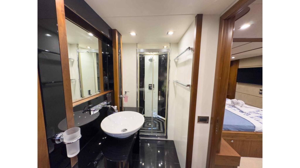 Sunseeker 80 gocek daily charter (037)