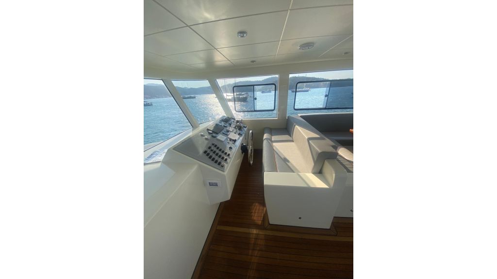 4 Cabin Custom Build Motoryacht (011)