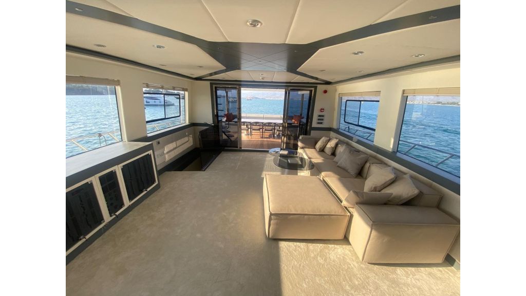 4 Cabin Custom Build Motoryacht (020)