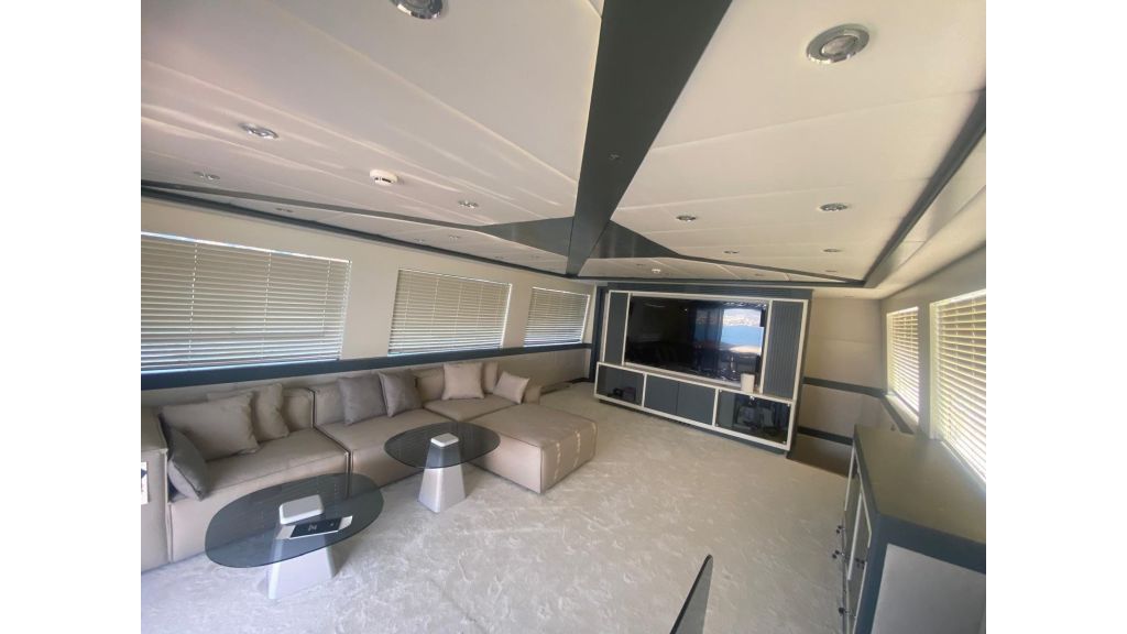 4 Cabin Custom Build Motoryacht (030)