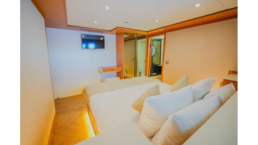 King Of The Sea (519)