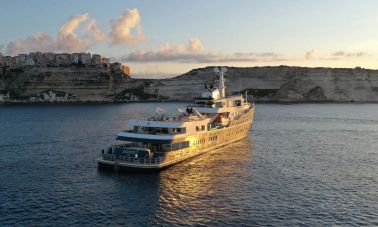 AQUA LARES (001) master