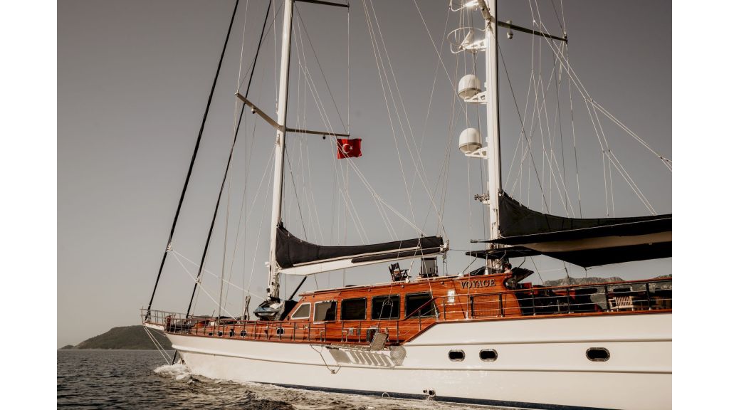 Voyage Ketch Steel Hull Sailing Yacht (71)