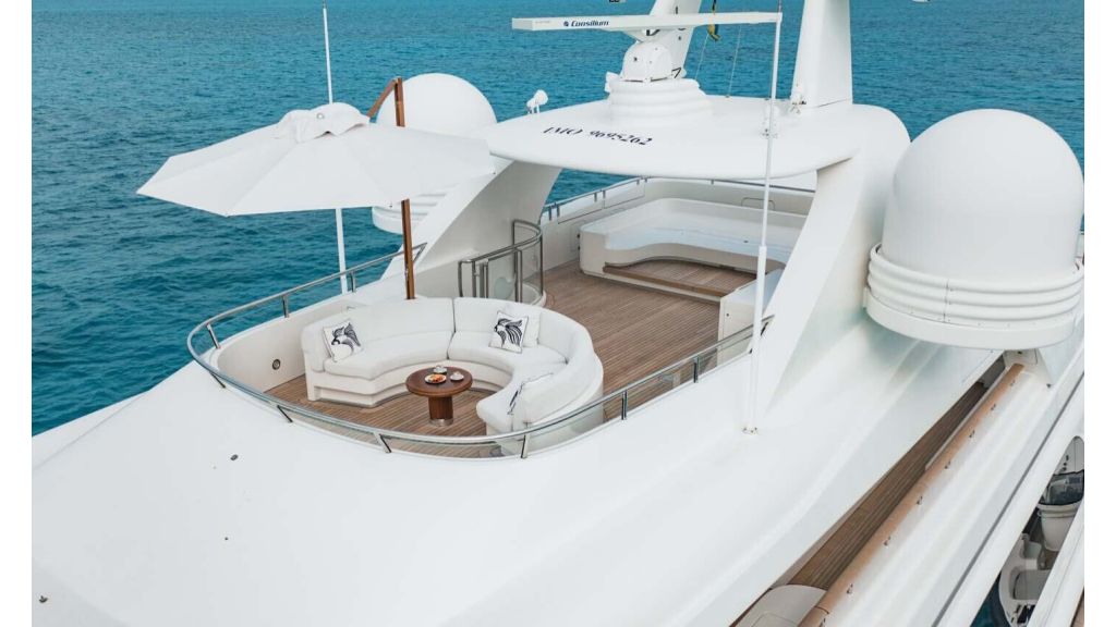 moca yacht benetti (526)