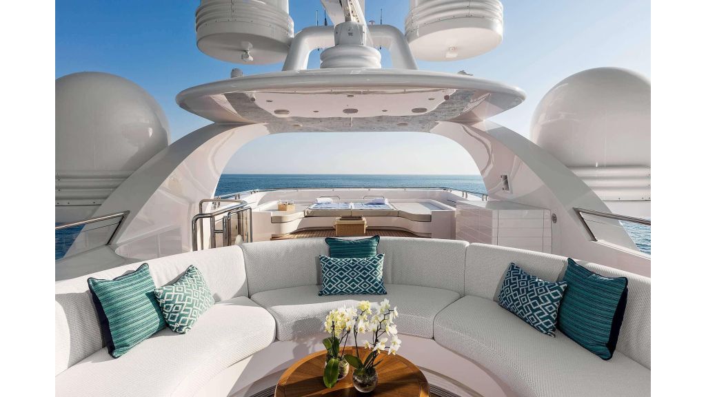 moca yacht benetti (527)