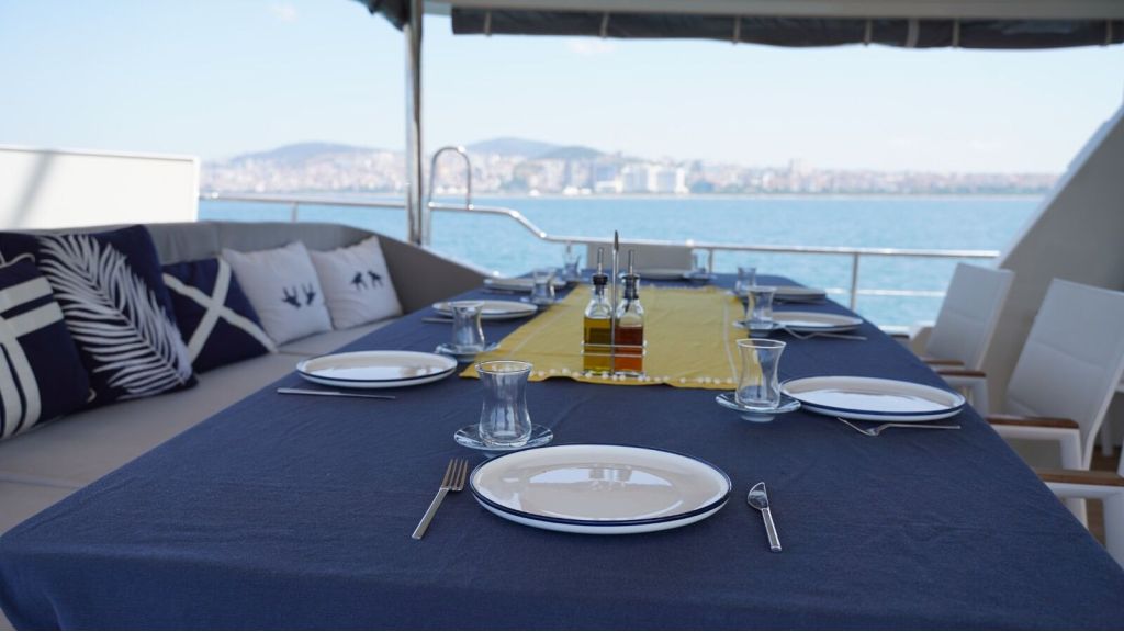 27m custom shipyard (517)