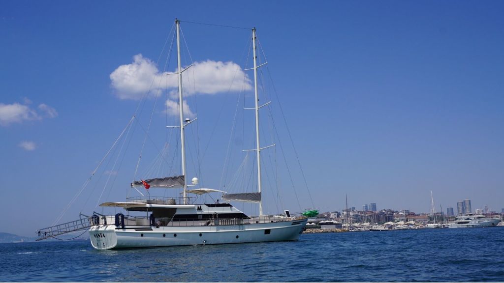 27m custom shipyard (540)