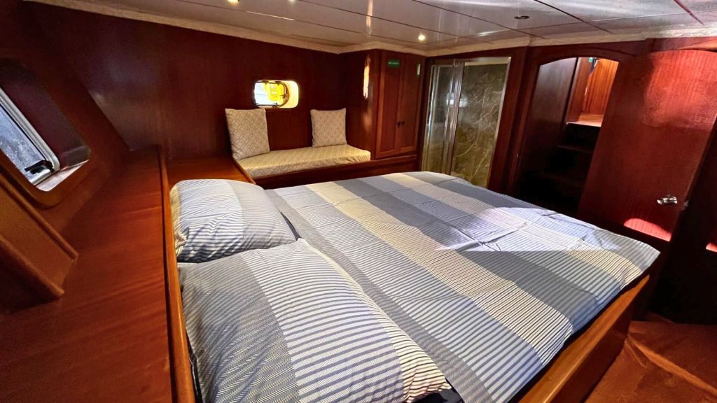 ahmet ertürk gulet (513)