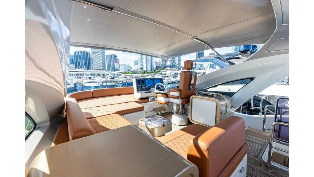 azimut 72s (020)