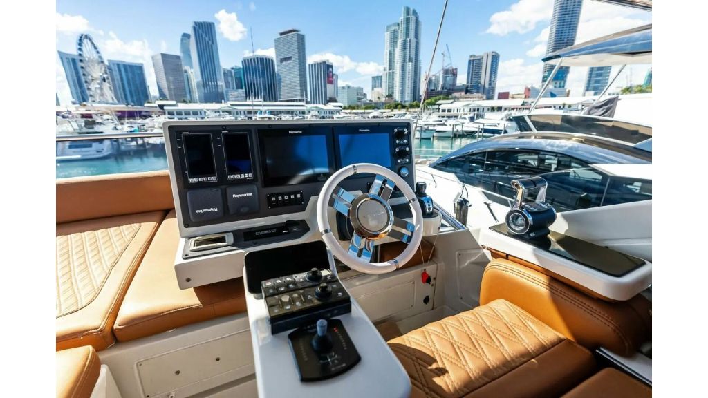 azimut 72s (025)