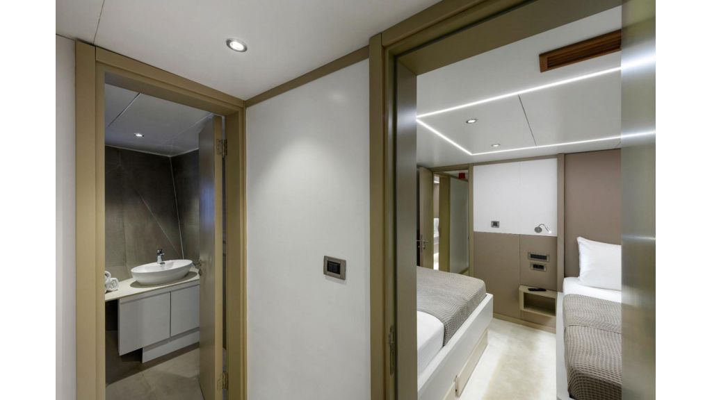 TanWay Motor Yacht (509)