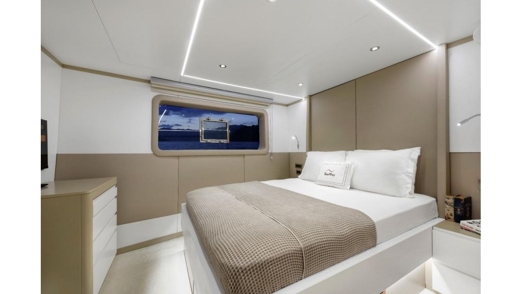 TanWay Motor Yacht (512)