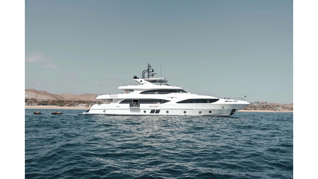 Majesty 38m 2018 05