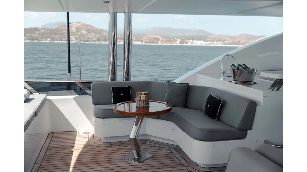 Majesty 38m 2018 24