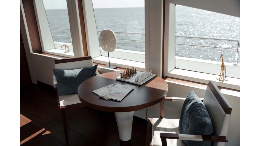Majesty 38m 2018 25