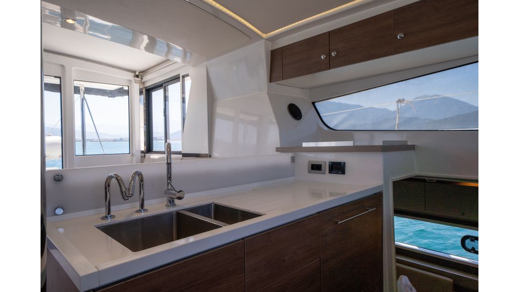 Bali 42 - Catamaran (221)