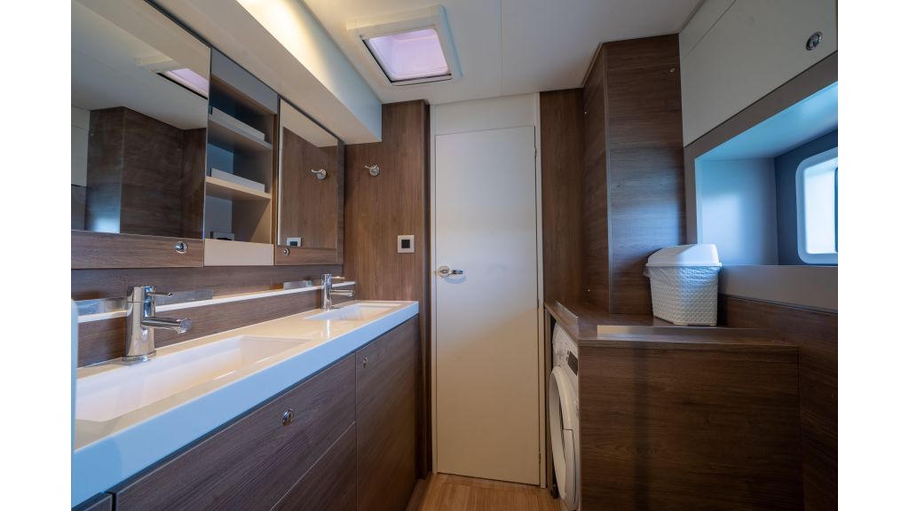 Bali 42 - Catamaran (235)