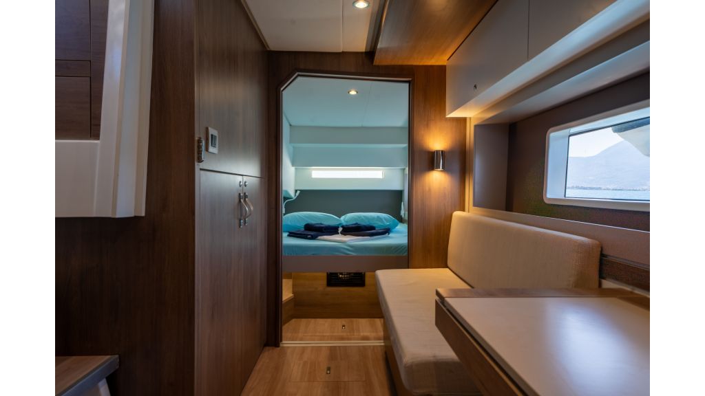 Bali 42 - Catamaran (241)