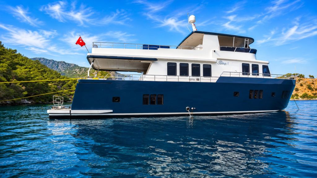 beluga motor yacht (019)