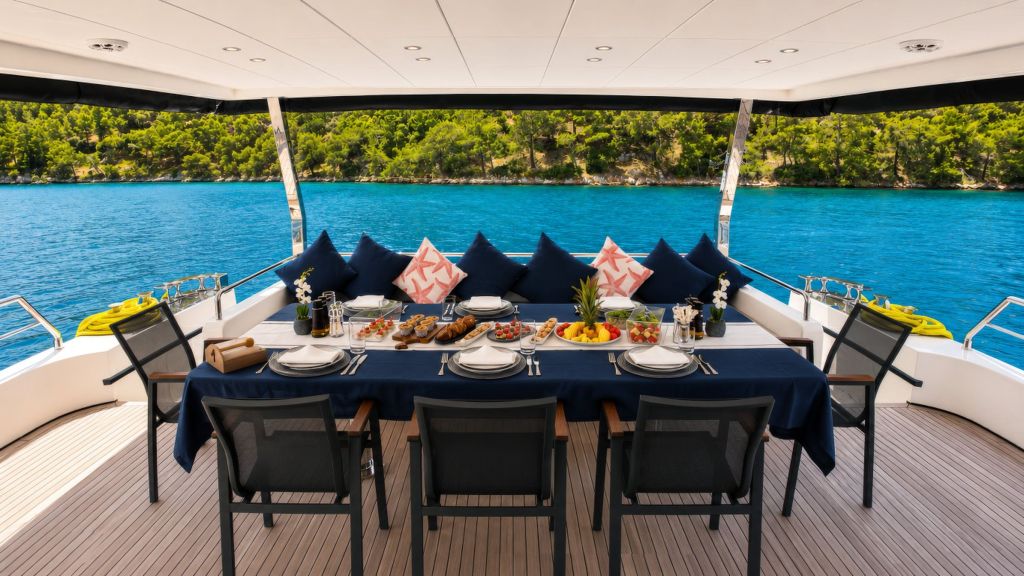 beluga motor yacht (028)