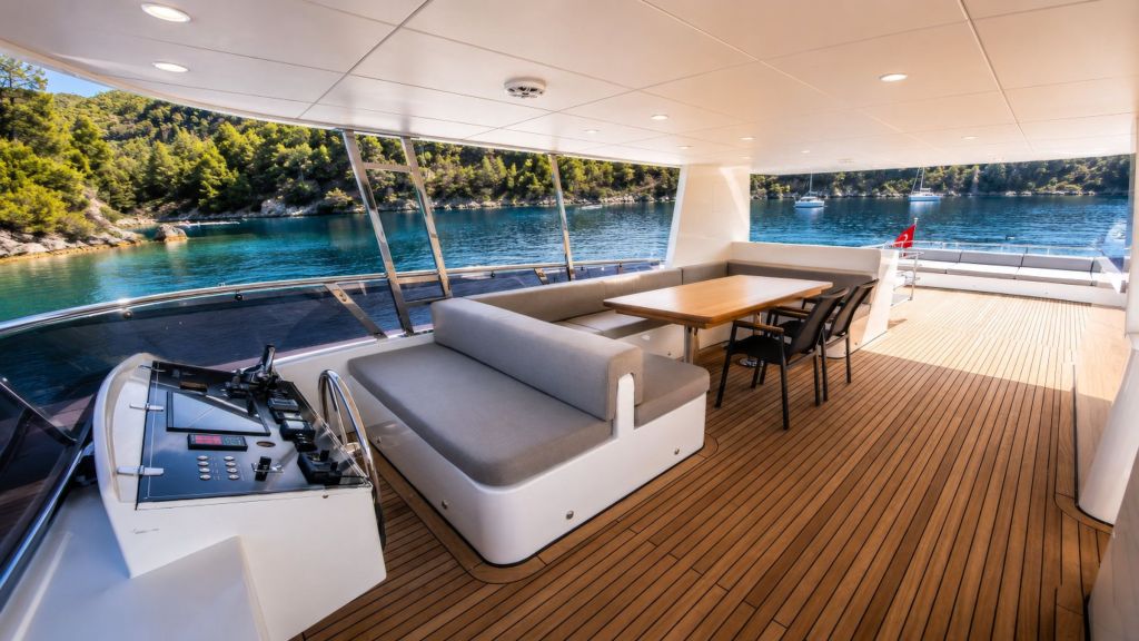 beluga motor yacht (036)