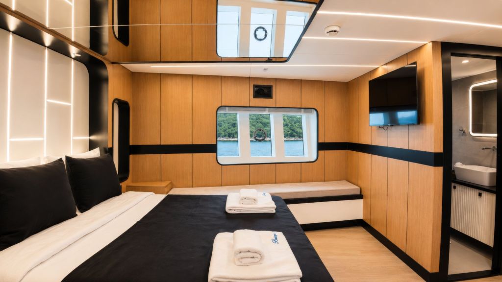 beluga motor yacht (055)